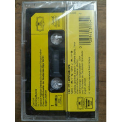 Carmina burana Cassette audio k7 NEUVE SOUS BLISTER