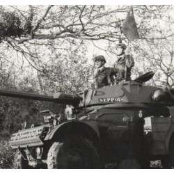 Photos 68 SEPPOIS LE BAS Char francais RICM Défilé