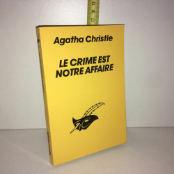 LE CRIME EST NOTRE AFFAIRE Livre de poche MASQUE