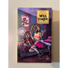 Miss zombie Detective décharnée Lire c'est partir