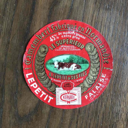 Camembert fabrique en normandie le superieur