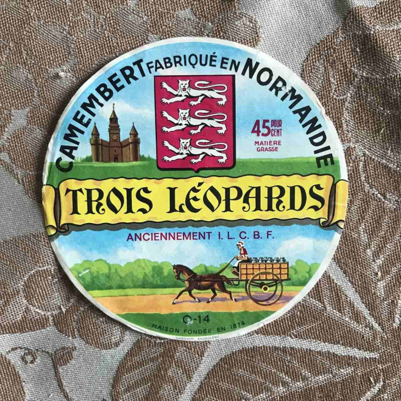 Trois léopards 0-14
