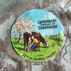 Camembert fabriqué en champagne 10-A