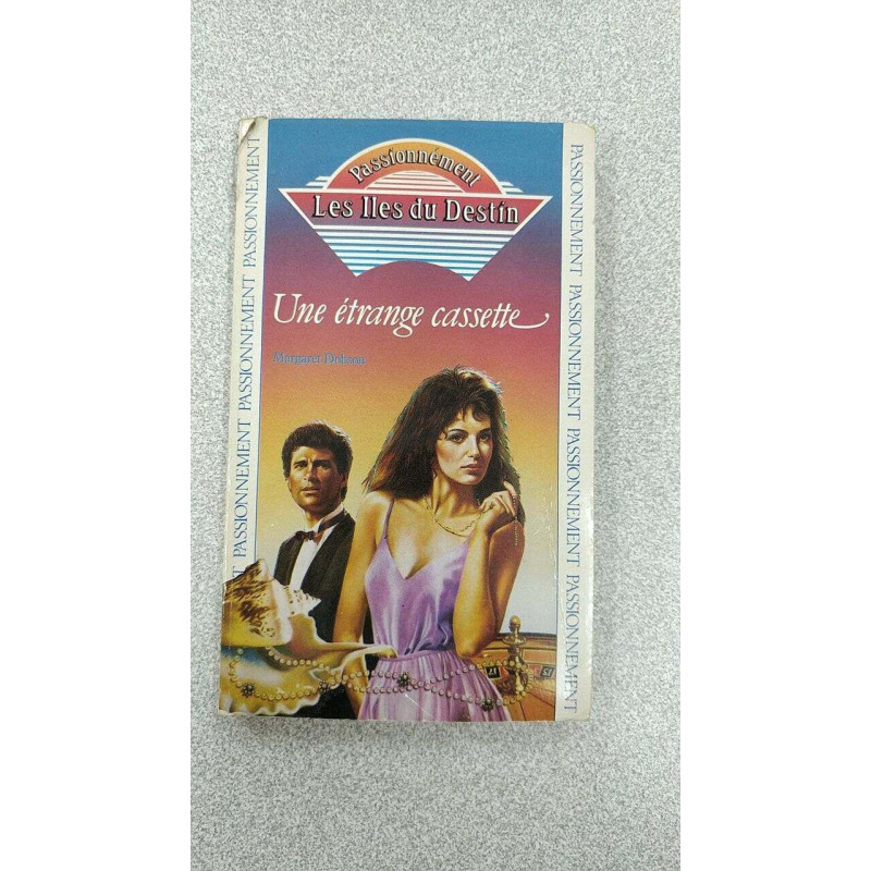 Une étrange cassette