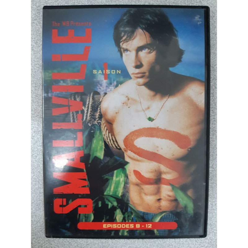Smallville - saison 1 (the complete one season)