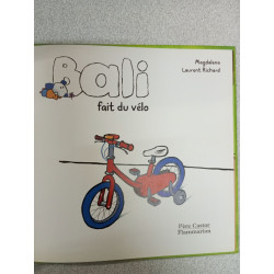 Bali fait du velo