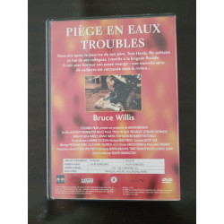 Collection Action - Piège en eaux troubles