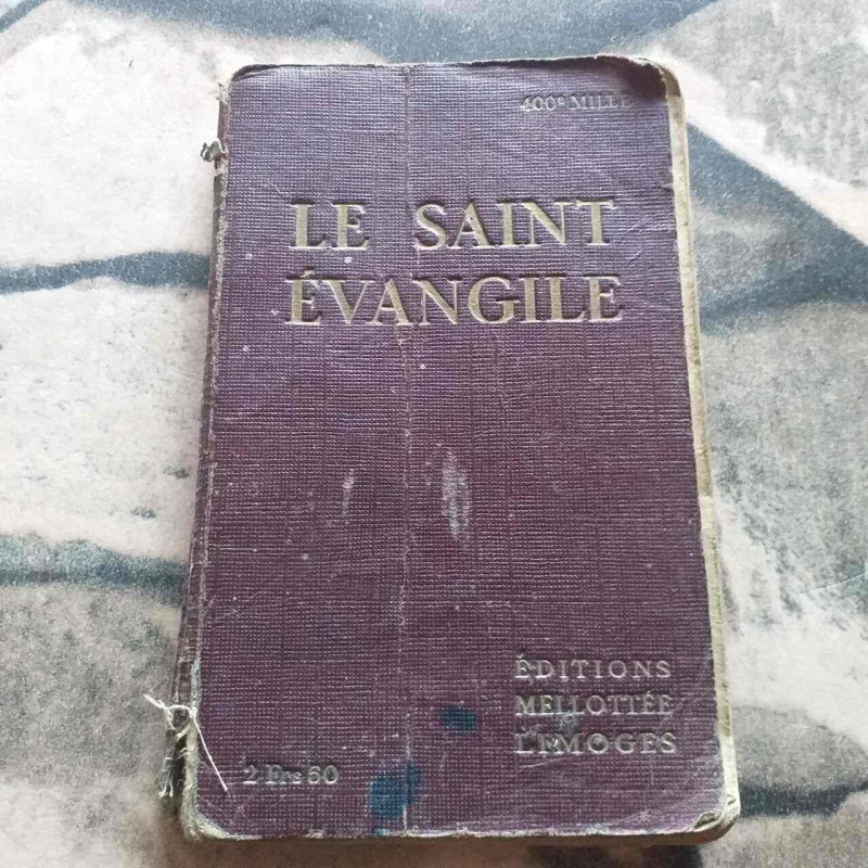Le saint évangile