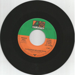 Il Jouait Du Piano Debout