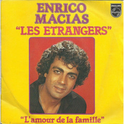 Les Etrangers