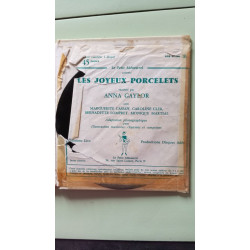 Les joyeux porcelets