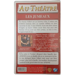 Au Théâtre