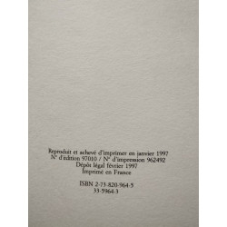 Une fille cousue de fil blanc