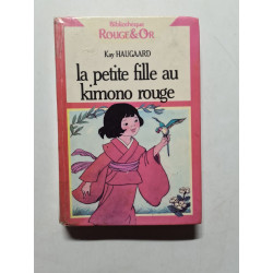 La petite fille au kimono rouge