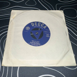 This is Lucia Love is a stranger