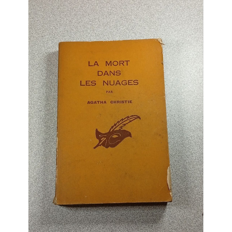 La mort dans les nuages