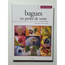 Bagues en perles de verre