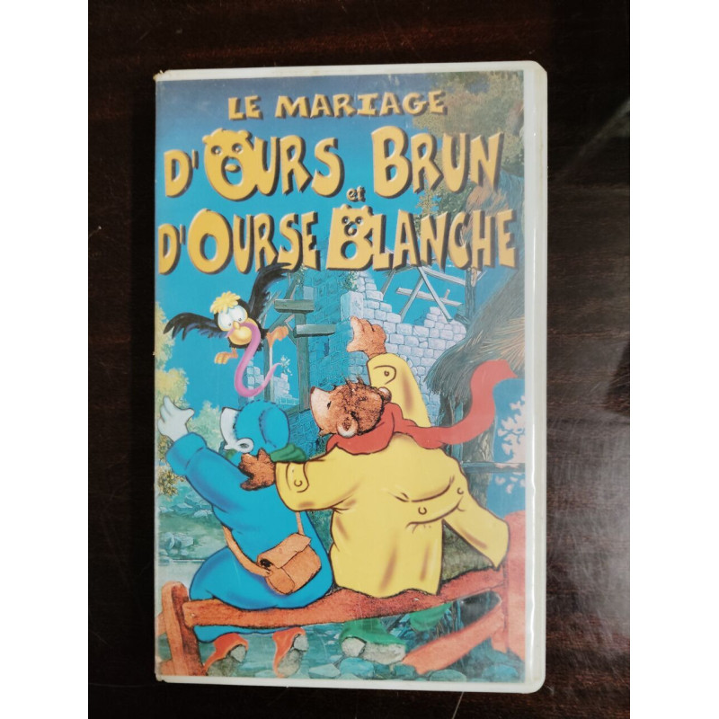 Le mariage d'Ours Brun et d'Ourse Blanche