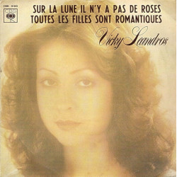 Sur La Lune Il N'y A Pas De Roses / Toutes Les Filles Sont Romantiques