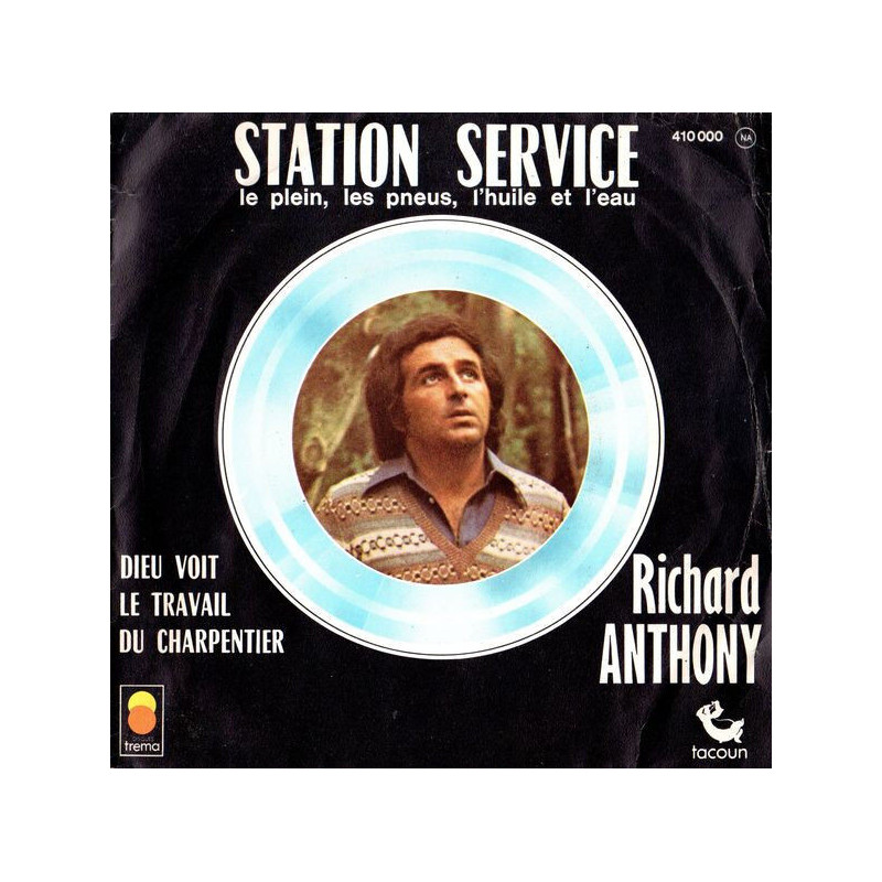 Station Service (Le Plein Les Pneus L'huile Et L'eau)