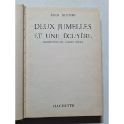 Deux jumelles et une écuyère
