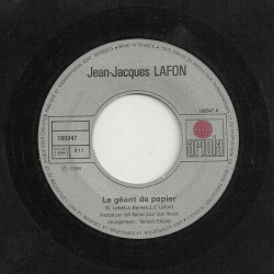 Le Géant De Papier