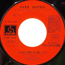 Le Petit Pont De Bois