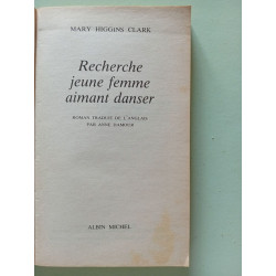 Recherche Jeune Femme Aimant Danser