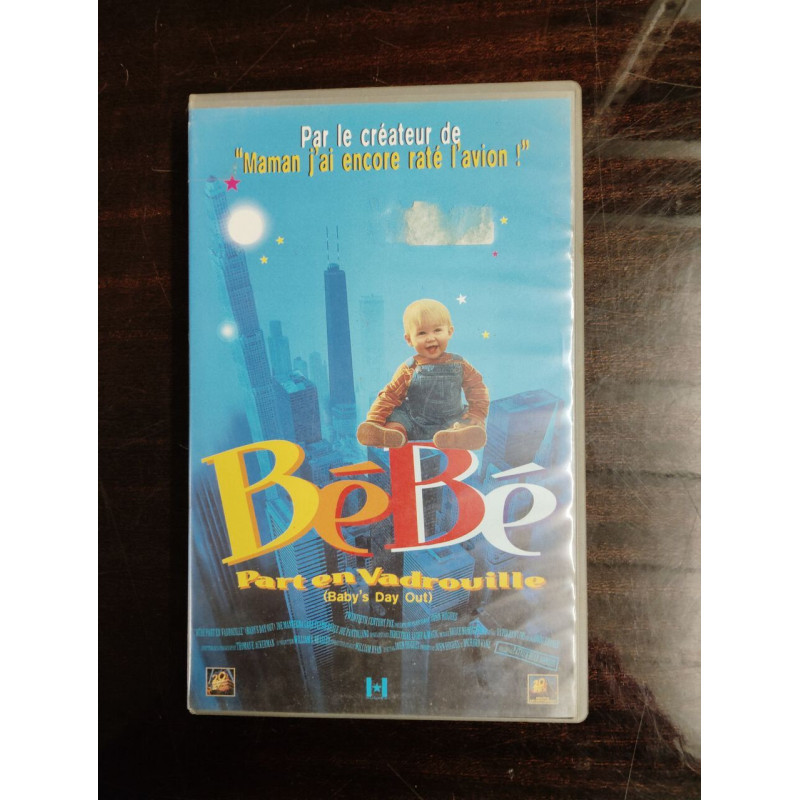 VHS - Bébé part en vadrouille