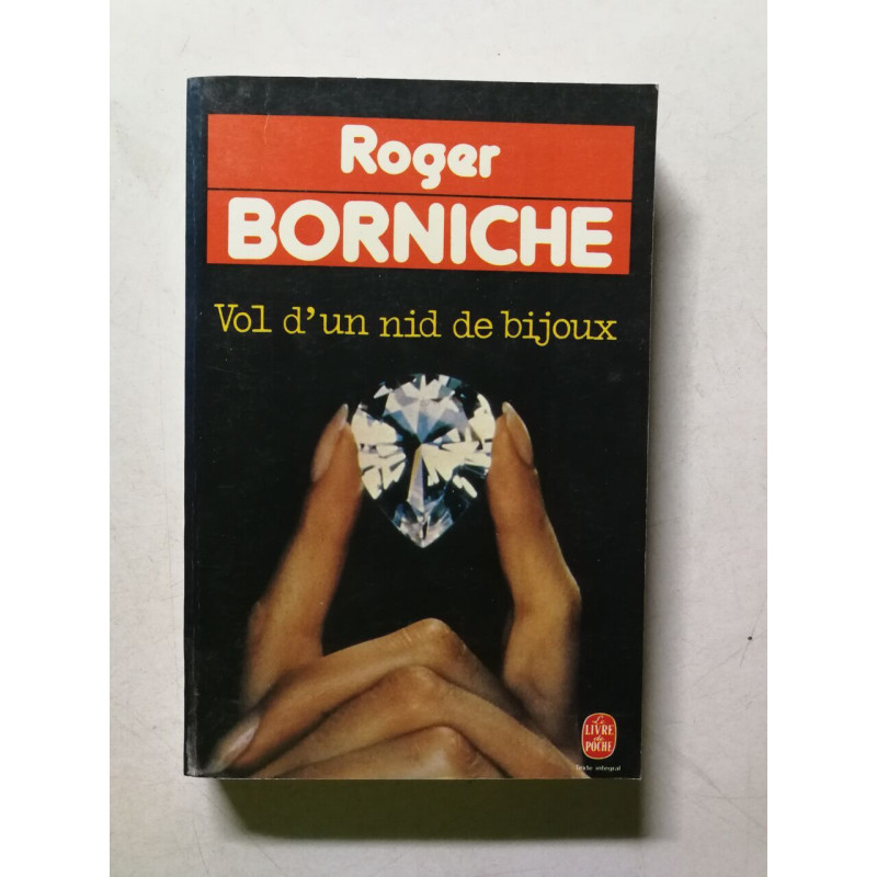 Vol d'un nid de bijoux