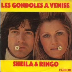 Les Gondoles A Venise