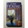 Une femme