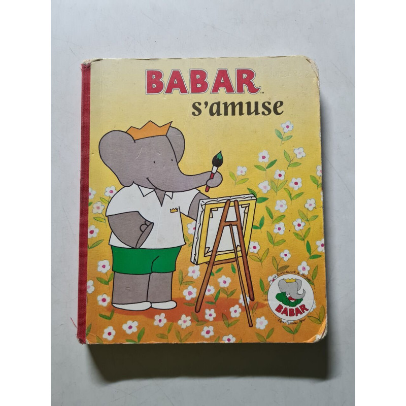 Babar s'amuse