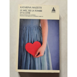 Le mec de la tombe d'à côté