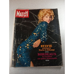 Paris Match n°1115
