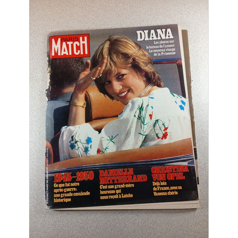 Paris Match n°1683