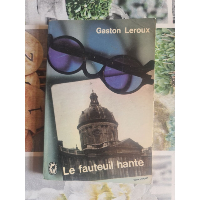 Le fauteuil hanté