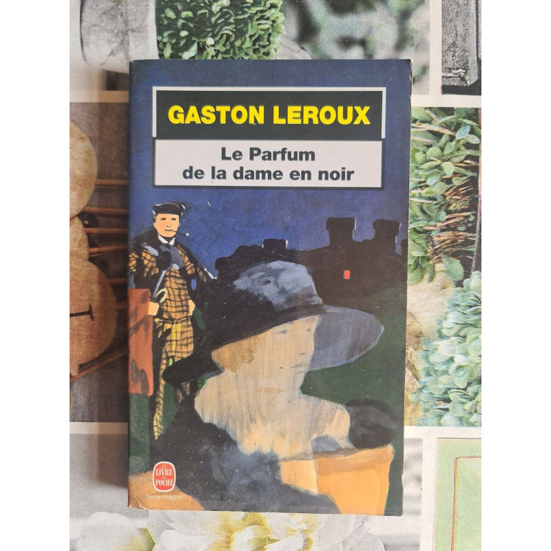 Le Parfum de la dame en noir
