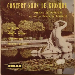 Concert Sous Le Kiosque