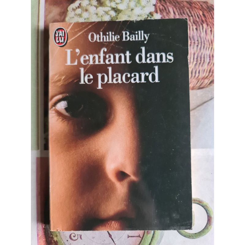 L'enfant dans le placard