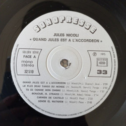 Quand Jules Est A L'accordeon