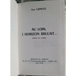 Au loin l'horizon brûlait