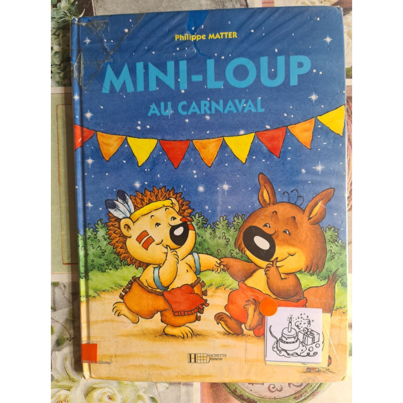 Mini-loup au carnaval