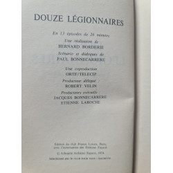 Douze légionnaires