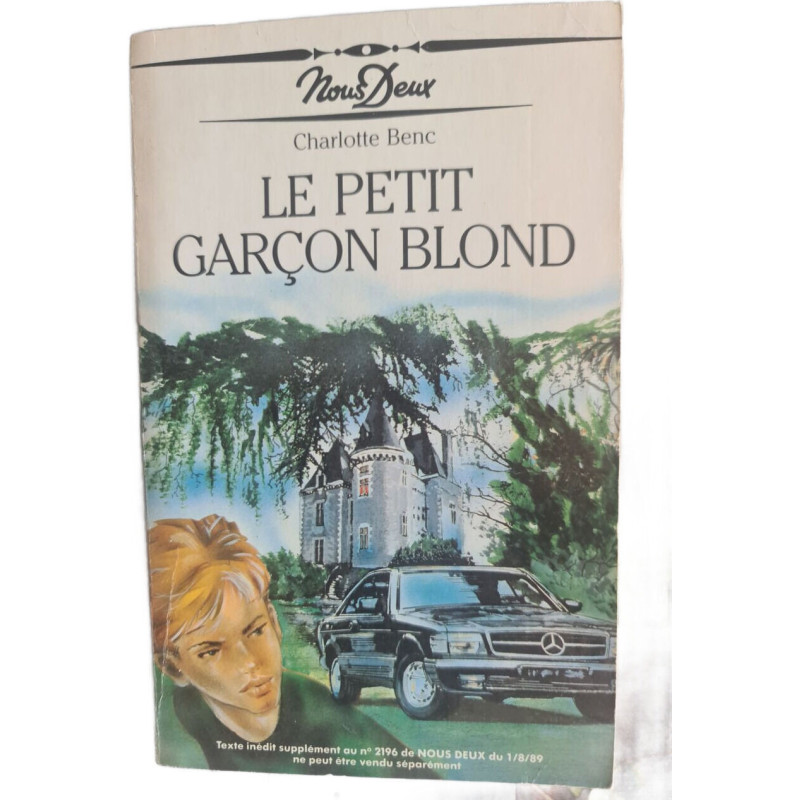 Le petit garçon blond