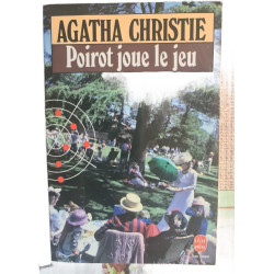Poirot joue le jeu