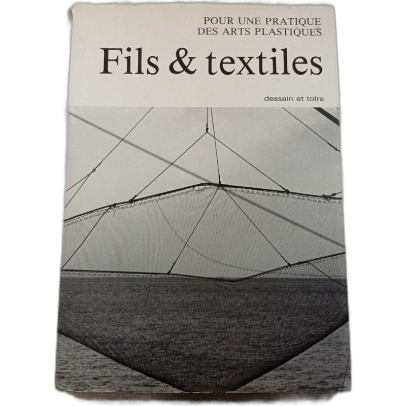 Fils et textiles