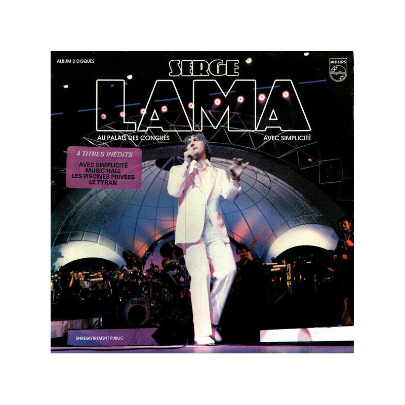 Au Palais Des Congres Avec Simplicité