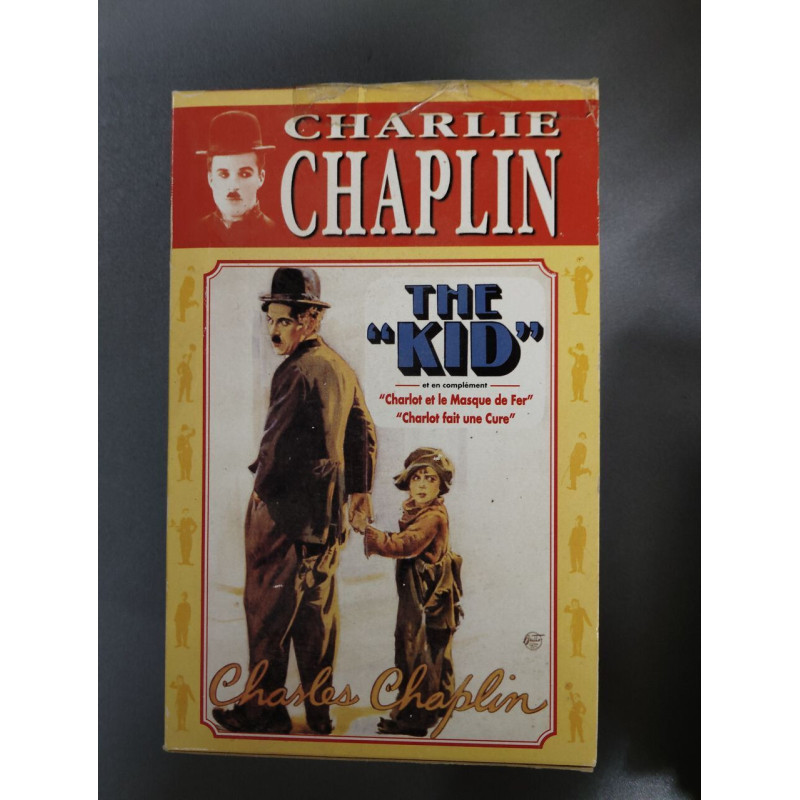Vhs - "Charle Chaplin" 3 Vhs - The Kid Les Lumières de La Ville...