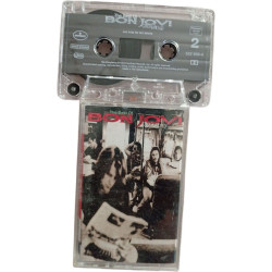 K7 Audio - The Best of Bon Jovi: Cross Road